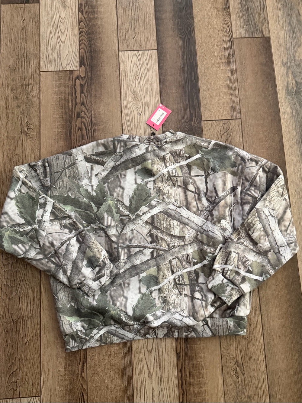 Edikted Cali Baby Camo Sweatshirt NWT Size M - Picture 5 of 5
